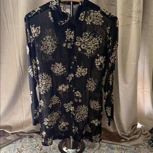 Susie Tompkins lightweight tunic/ blouse